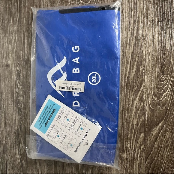 Acrodo Waterproof Dry Bag 20L Dark Blue NEW Beach Hiking Camping Boating - Picture 6 of 8